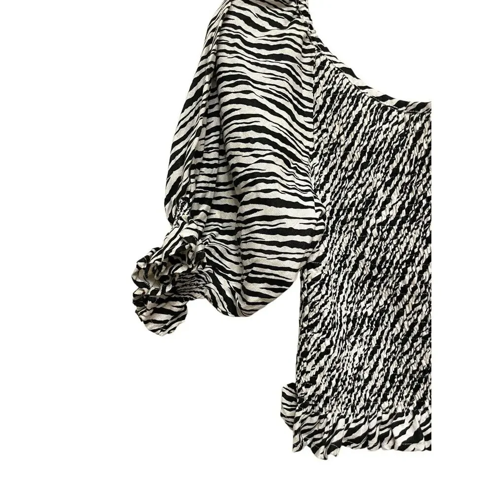 Faithfull The Brand Tani Smocked Linen Blouse Size 8 Zebra Puff Sleeve‎ Ruffle